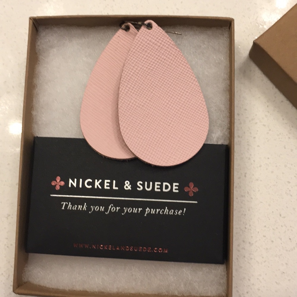 Nickel and Suede leather earrings